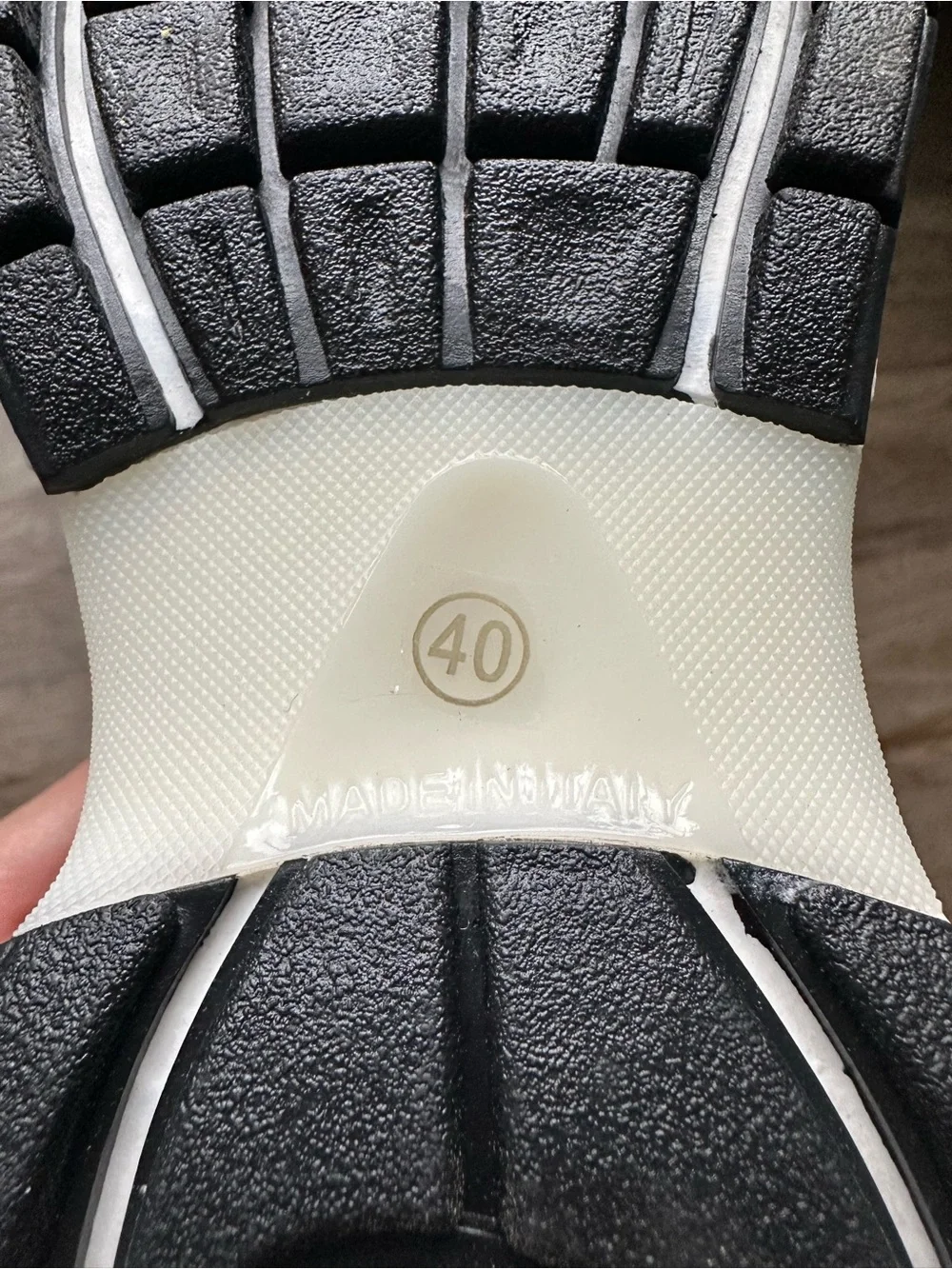 CHANEL Gold Sneakers - Picture 6 of 7